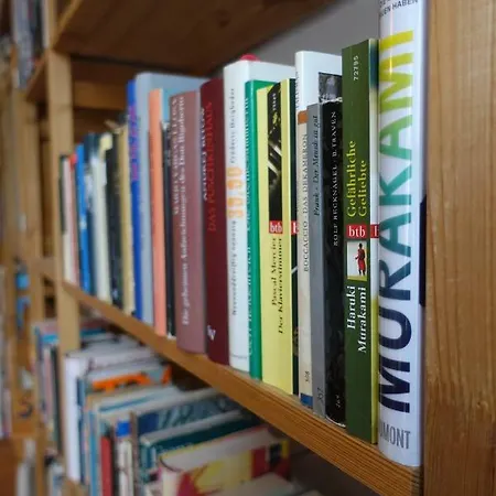 Buchbar ホームステイ *